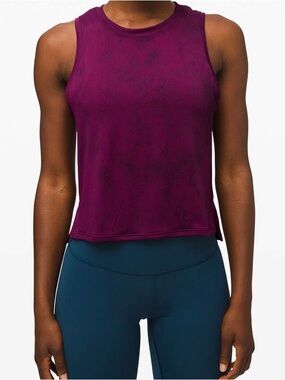 Lululemon Train to Be Tank Wash - Marvel / Black Large